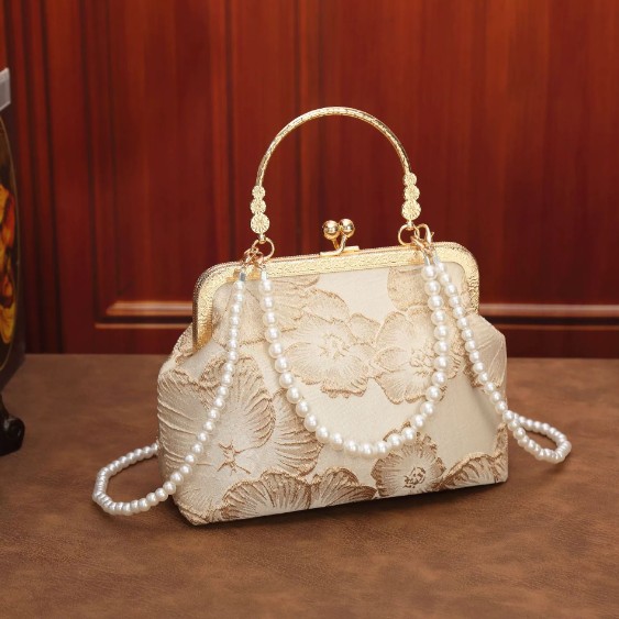 Chinese Fashion & Luxy Bag